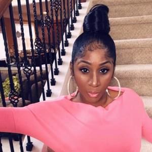 Meet your Posher, Regina